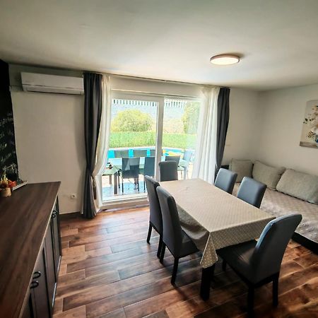 Villa Croatia Sea View With Heated Pool Vinišće エクステリア 写真