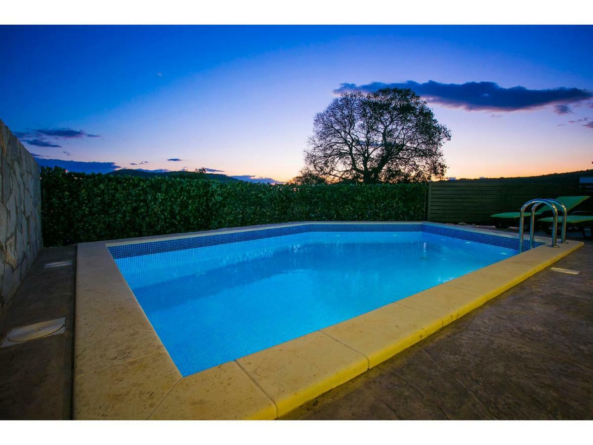 Villa Croatia Sea View With Heated Pool Vinišće エクステリア 写真